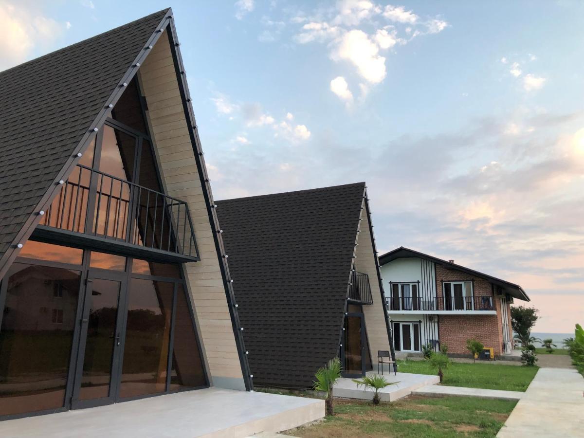 Injir Village Hotel Gudauta Ngoại thất bức ảnh