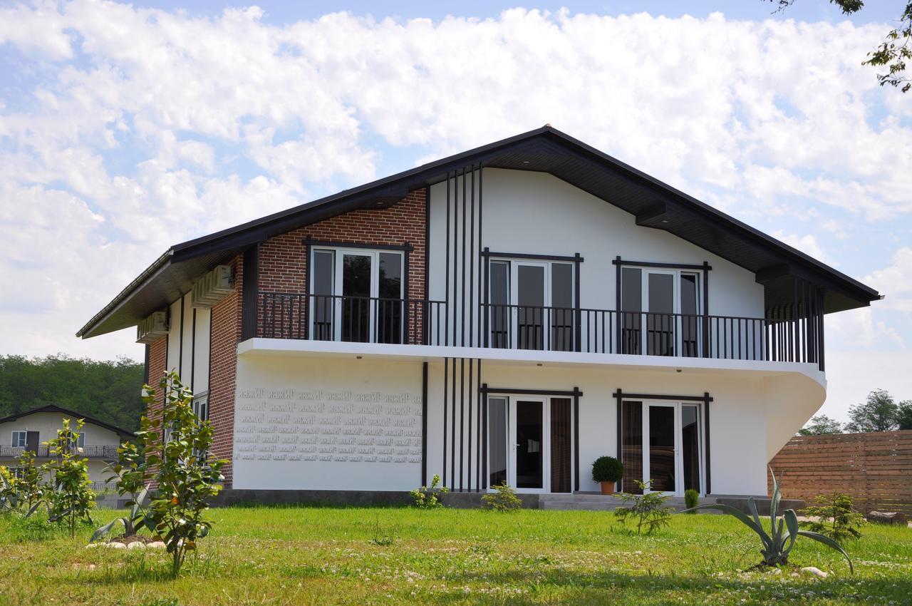 Injir Village Hotel Gudauta Ngoại thất bức ảnh